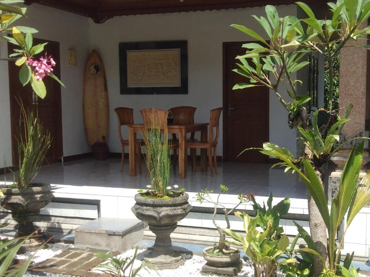 Serongga Guest House Lebih Екстериор снимка