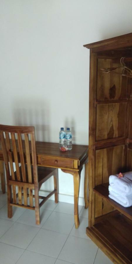 Serongga Guest House Lebih Екстериор снимка